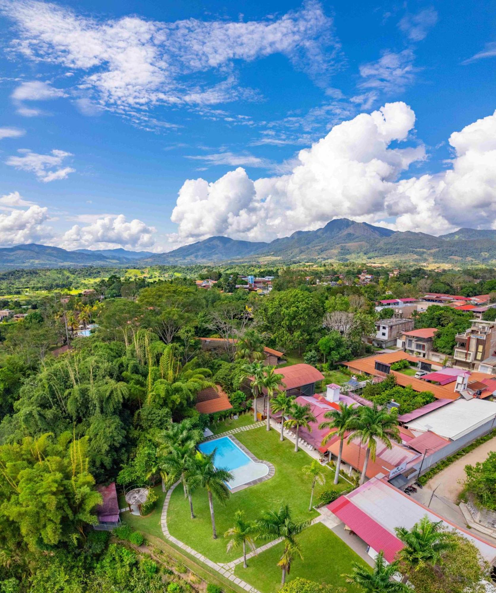 Altavista Casahotel - Asociado Casa Andina Moyobamba Eksteriør billede
